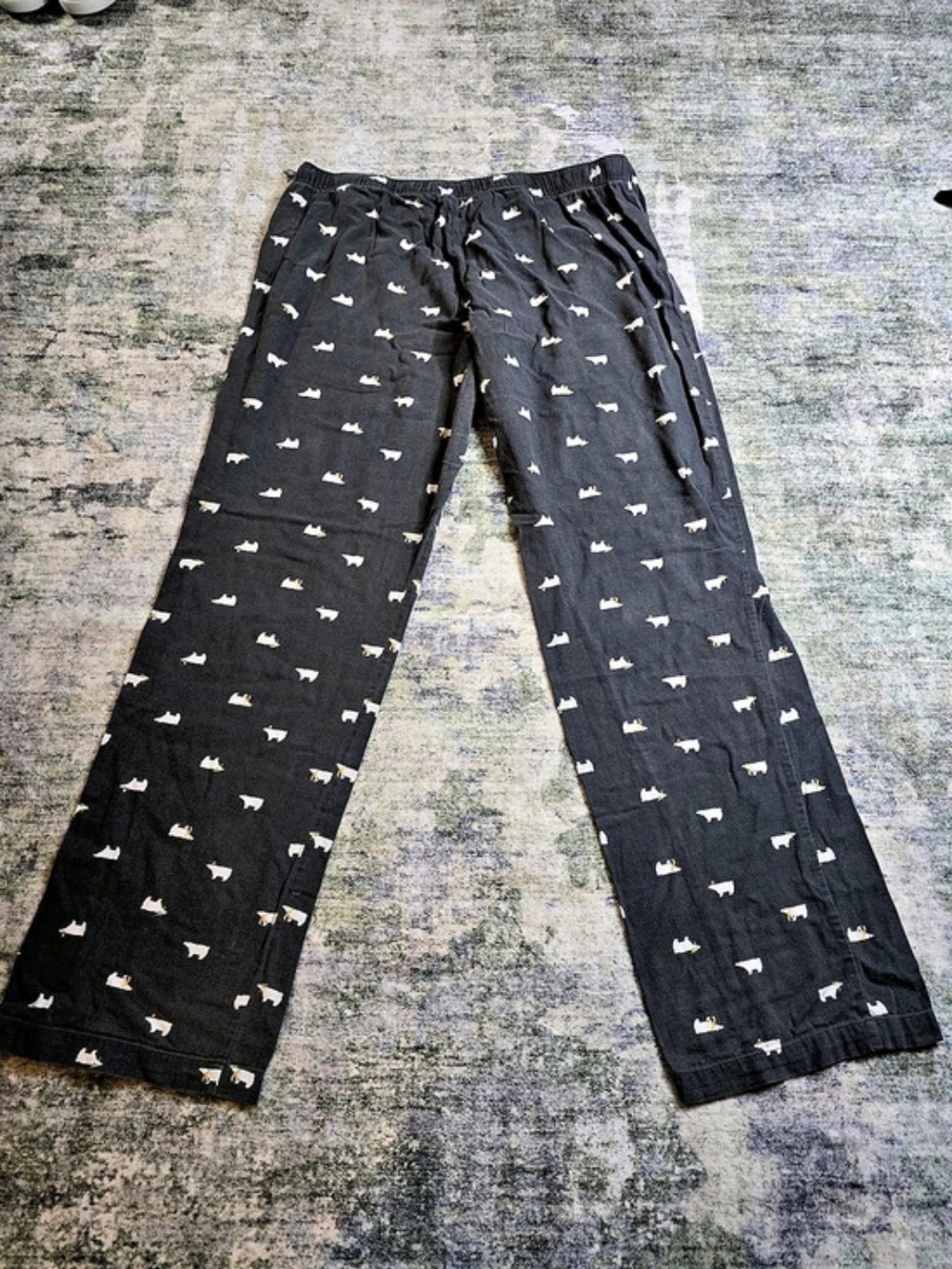 Old Navy Polar Bear Print Flannel Pajama Pants in Green & White Large